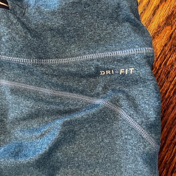 Nike Running Dri-Fit Crop Compression Workout Leggings Size M - Picture 5 of 6